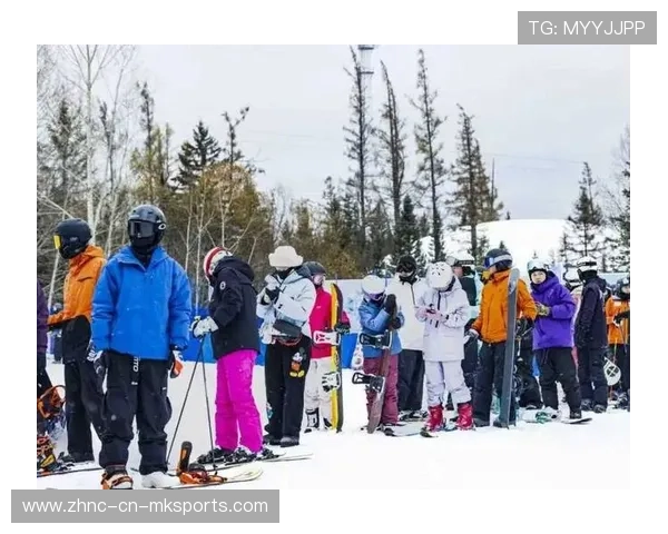 长白山和平滑雪场2025—2026新雪季开板，长白山滑雪预算