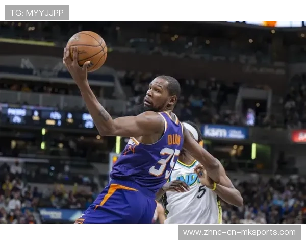 杜兰特进攻如暴风骤雨，太阳继续压制对手