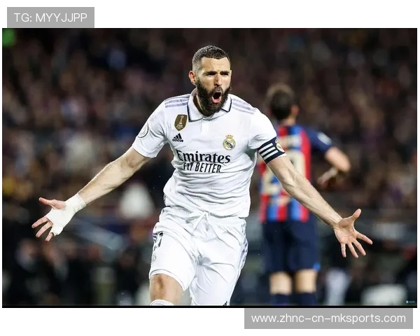 皇马反击中长传直挂，本泽马迎球即射得手